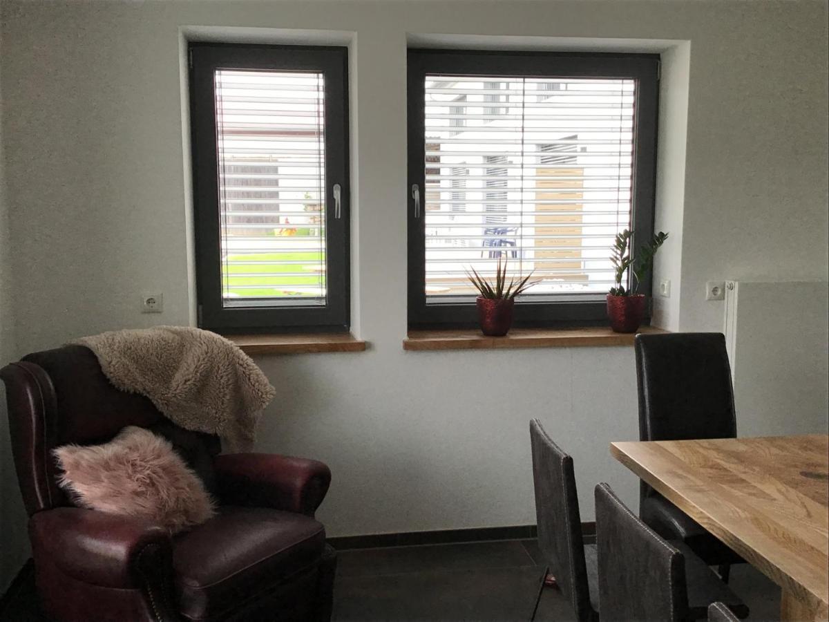 Vista-Apartments Ebersbach  ภายนอก รูปภาพ
