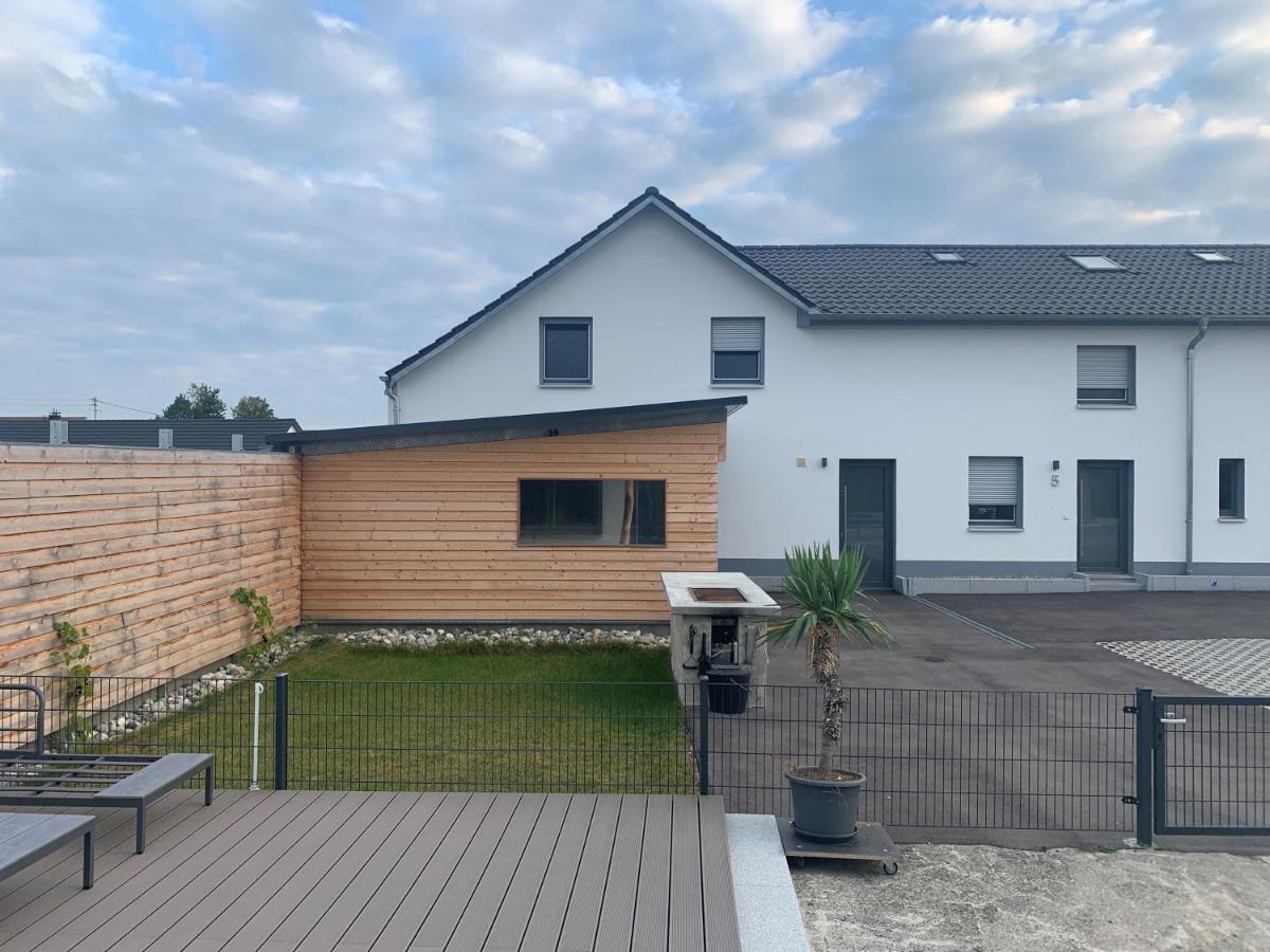 Vista-Apartments Ebersbach  ภายนอก รูปภาพ